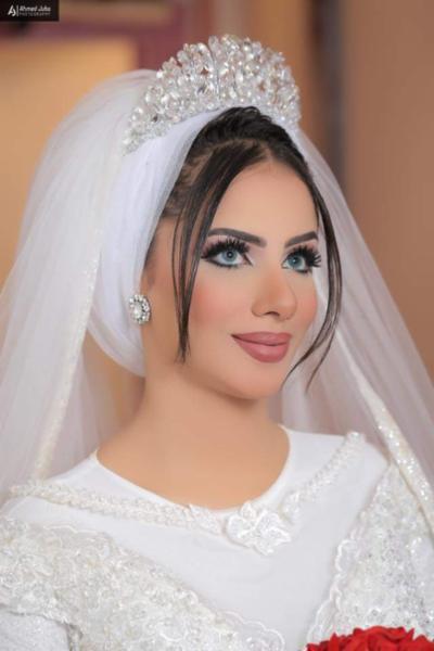تاجك هو رمز جمالك مع ديفا أتيليه وميك أب أستوديو