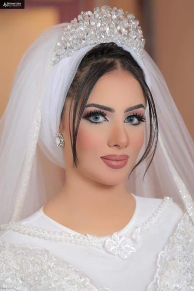 تاجك هو رمز جمالك مع ديفا أتيليه وميك أب أستوديو