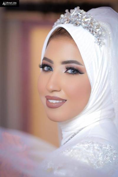 إنتي ملكة مع ديفا أتيليه وميك أب أستوديو 👰