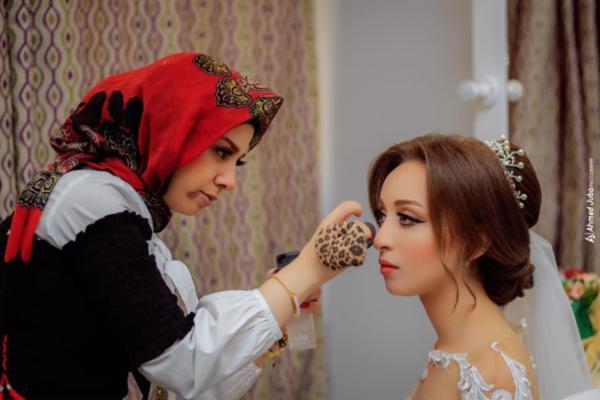 ♥️♥️♥️ عروستي الجميلة بوسي بـ لوك رقيق وهادي