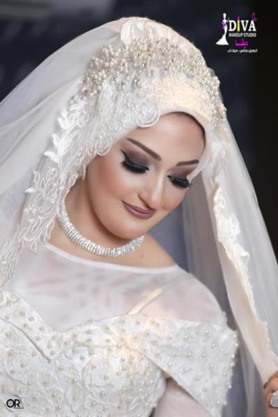 كوني نجمة متألقة في ليلة زفافك مع ديفا أتيليه وميك أب أستوديو 💫❤