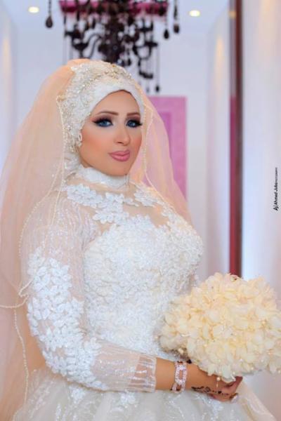 فساتين زفاف وموضة باريس دلوقتي في المحلة الكبرى