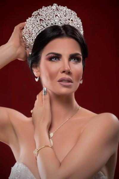 الفنانة تاتيانا ... في ديفا أتيليه وميك أب أستوديو 