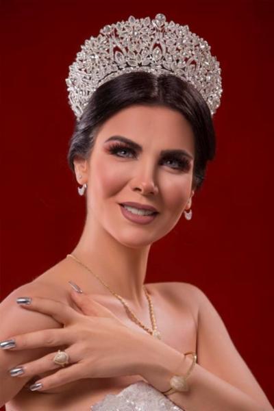 الفنانة تاتيانا ... في ديفا أتيليه وميك أب أستوديو 