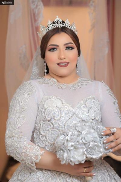 ملكة من ملكات ديفا أتيليه وميك أب أستوديو